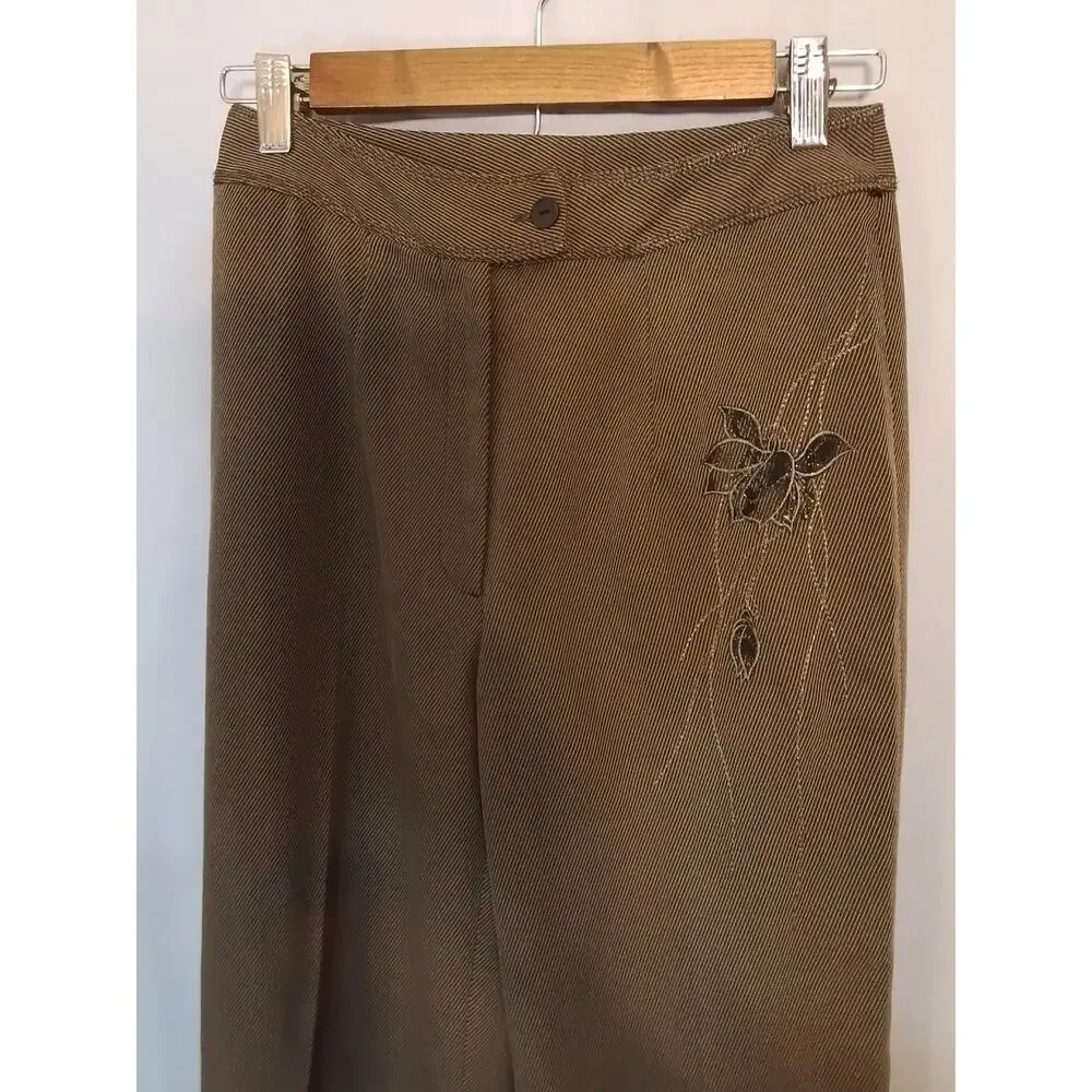 Yinger: ladies pants with embroidered hip and leg